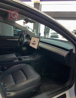 تسلا موديل 3